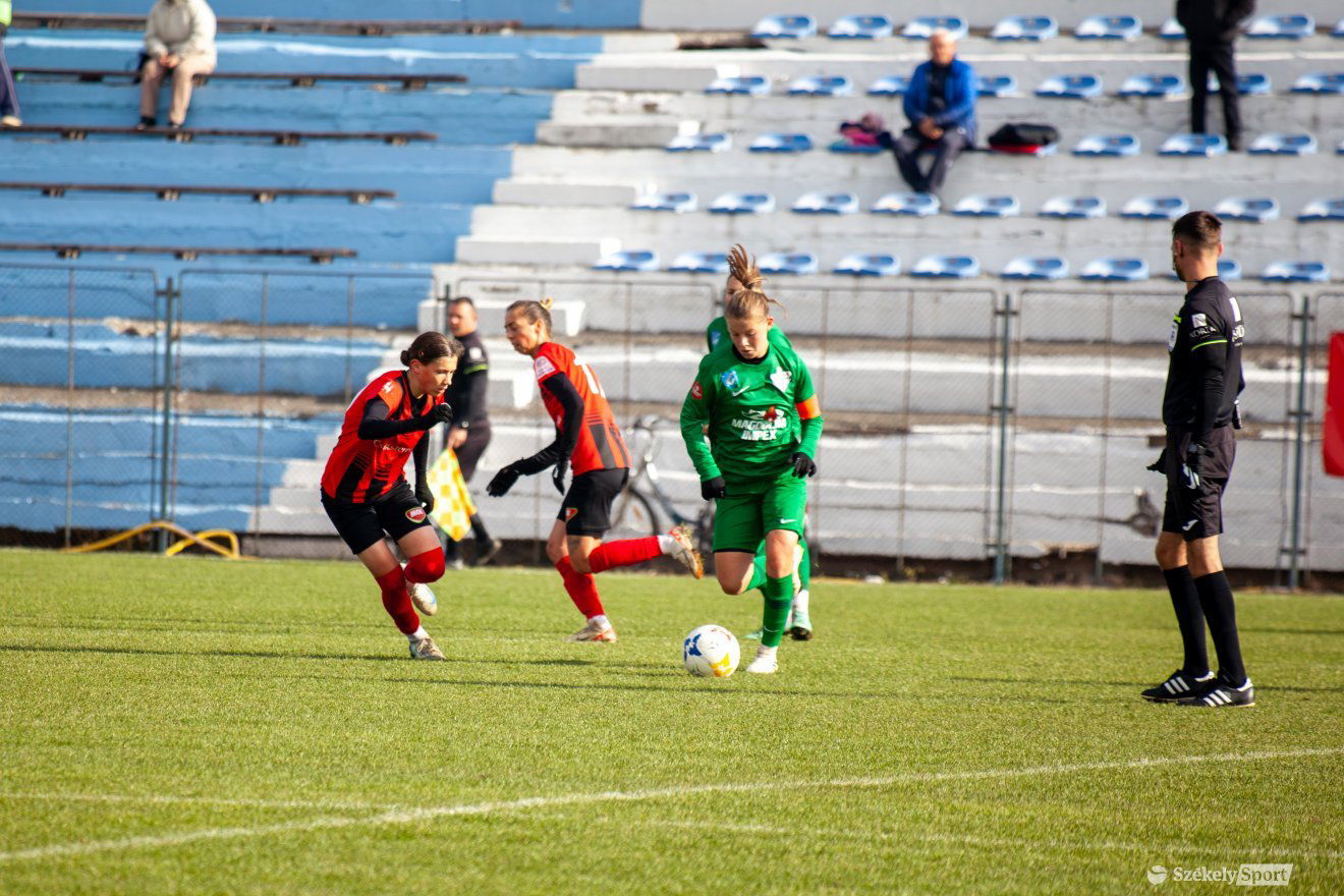 &bullet;  Fotó: Csató Andrea