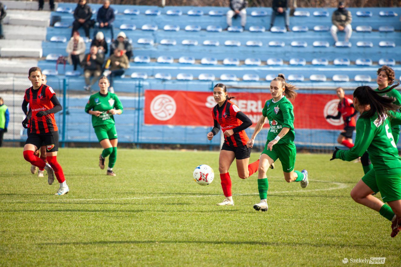 &bullet;  Fotó: Csató Andrea