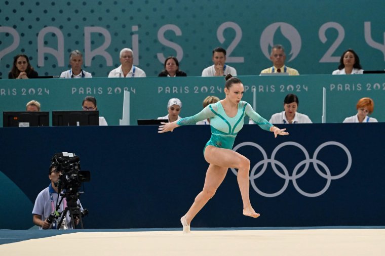 Minden fronton támadja a román női tornászokat sújtó olimpiai bíráskodást a szakszövetség