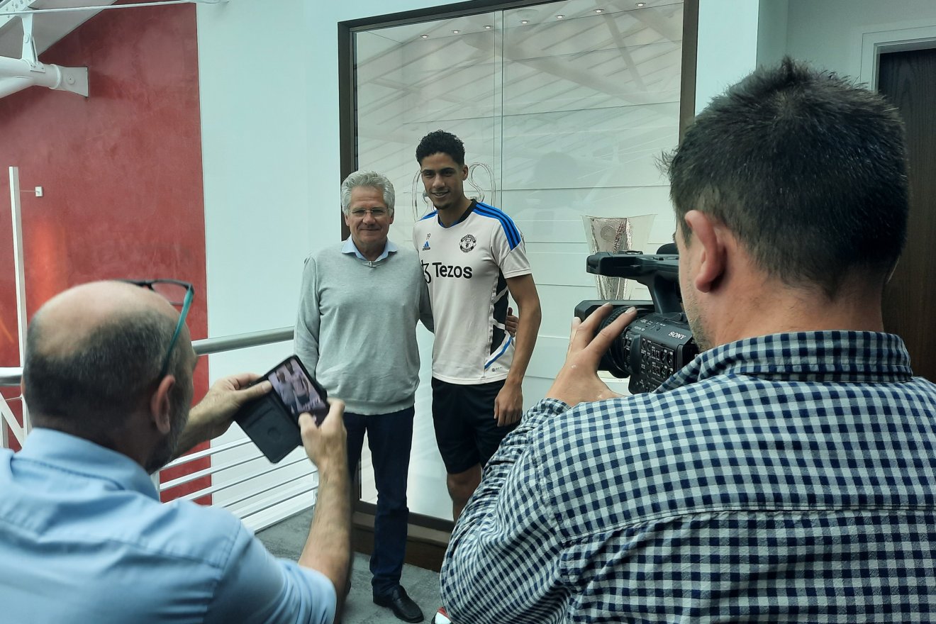 Bölöni László korábbi tanítványa, a francia Raphaël Varane négyszeres Bajnokok Ligája-győztesnek és világbajnoknak vallhatja magát •  Fotó: Szabó Attila