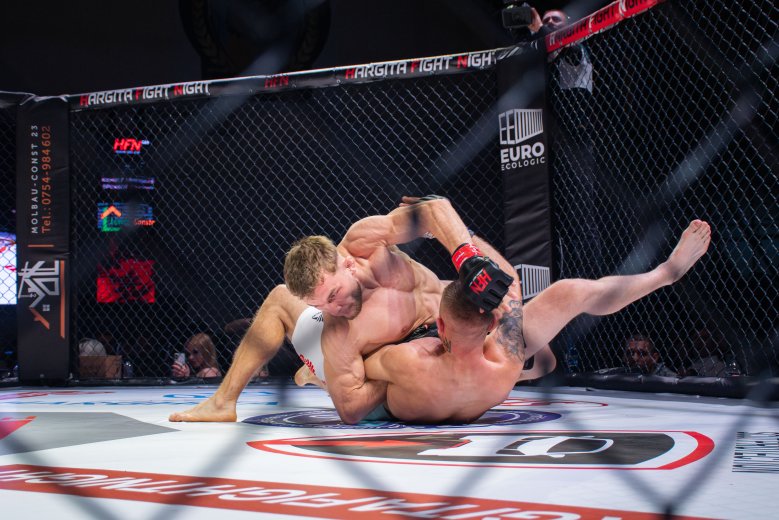 Nagyot küzdöttek az anyaországi gálán is a székely bunyósok