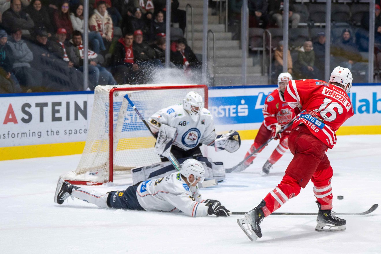 •  Fotó: Szász Adorján