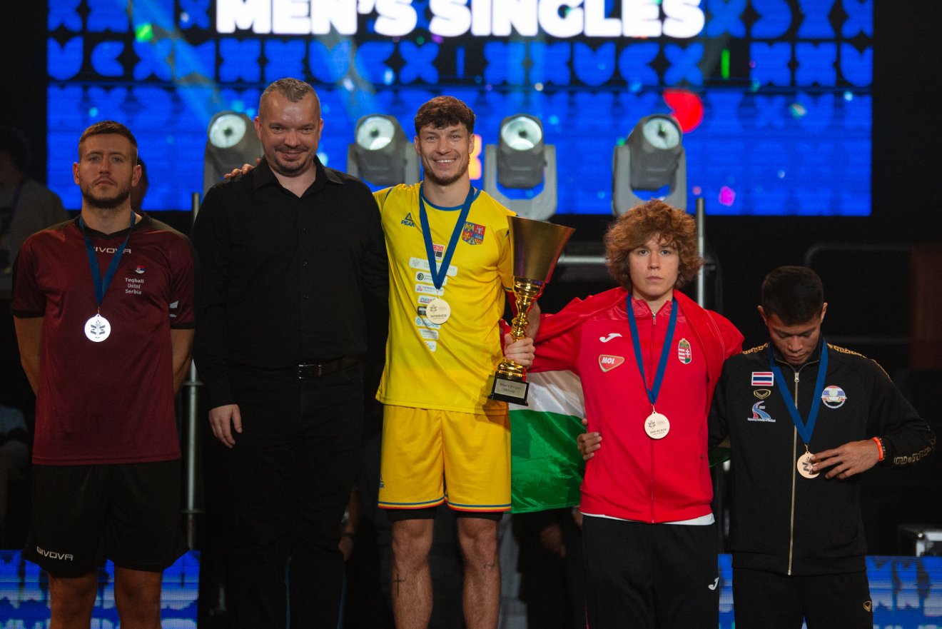 •  Fotó: OLti Angyalka