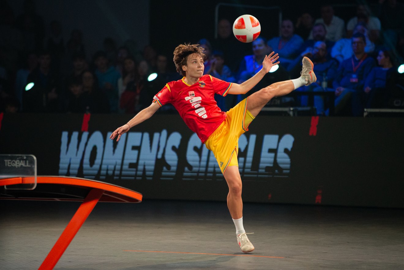 Barabási Kinga pályafutása csúcsán: egyéniben ezüstérmes lett, vegyespárosban pedig világbajnok •  Fotó: Olti Angyalka