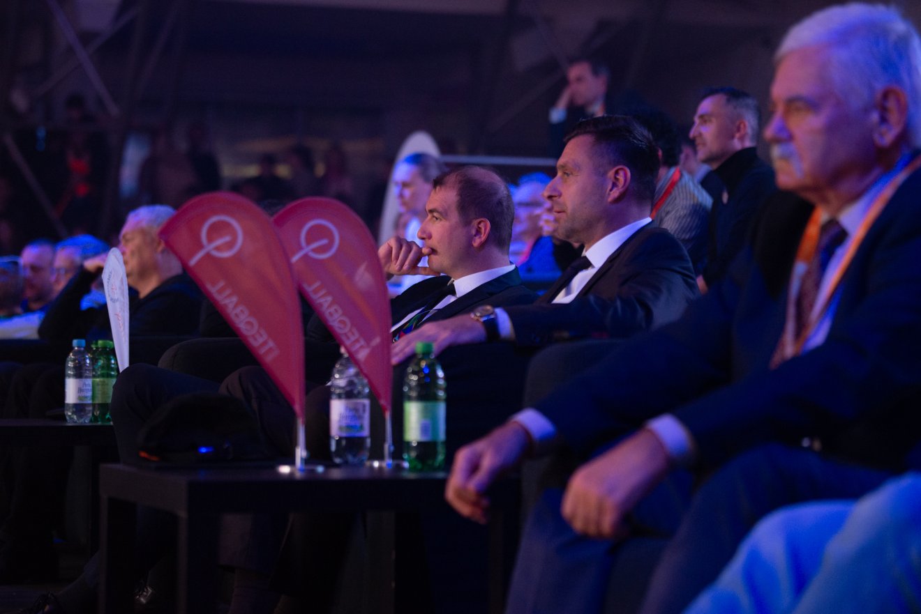 •  Fotó: Olti Angyalka