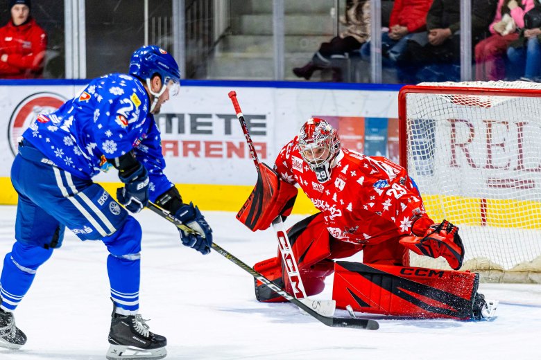 A csíkszeredaiak örülhettek a feszültségekkel teli székely hokiderbi végén