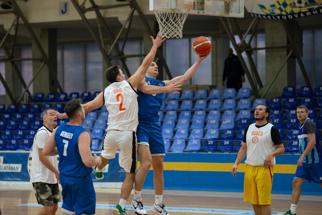 &bullet;  Fotó: Olti Angyalka