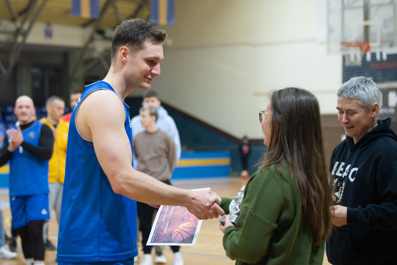 &bullet;  Fotó: Olti Angyalka