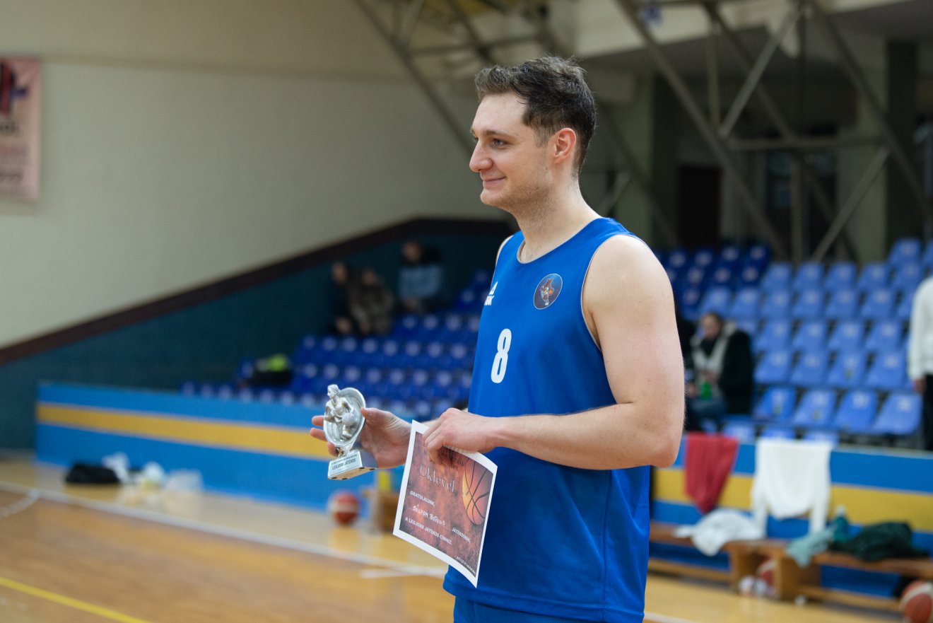 &bullet;  Fotó: Olti Angyalka