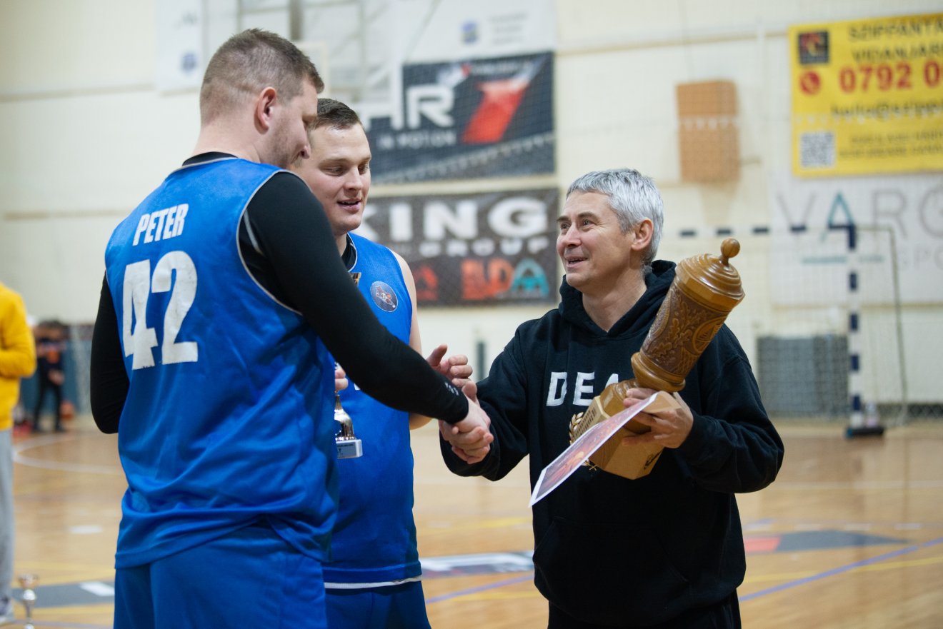 &bullet;  Fotó: Olti Angyalka