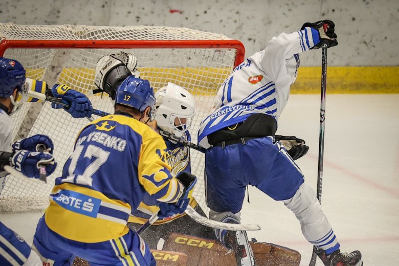 Feljavult a végére, de kikapott a Brassói Corona otthonában a Sportklub