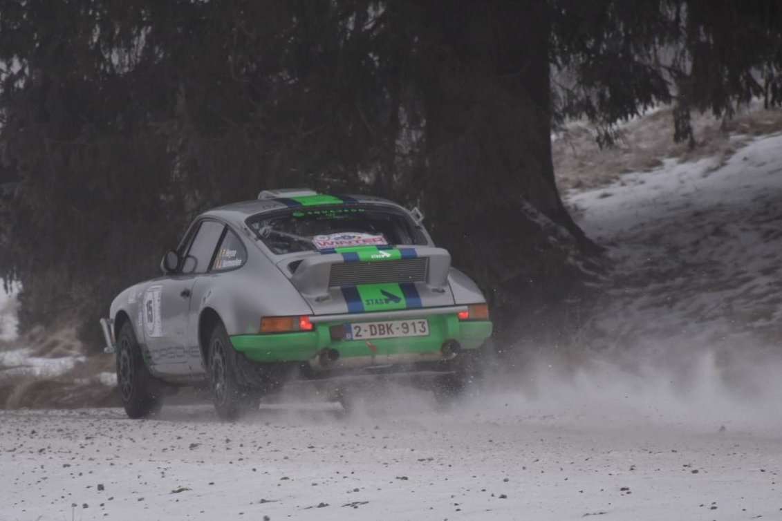 •  Fotó: Facebook/Romania Historic Rally
