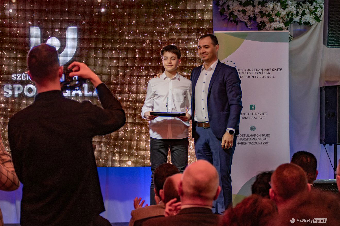 •  Fotó: László Ildikó