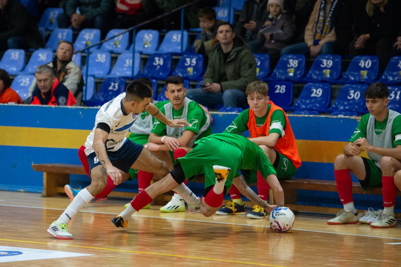 •  Fotó: Olti Angyalka