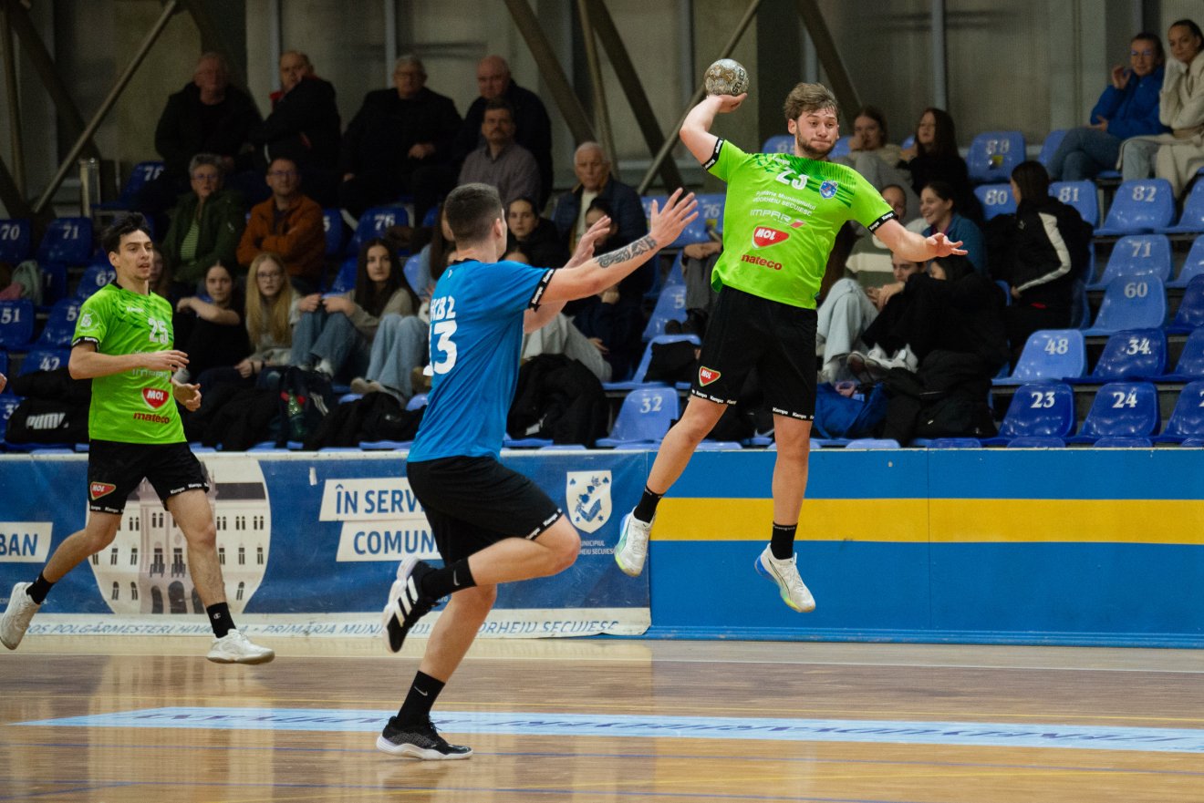 •  Fotó: Olti Angyalka