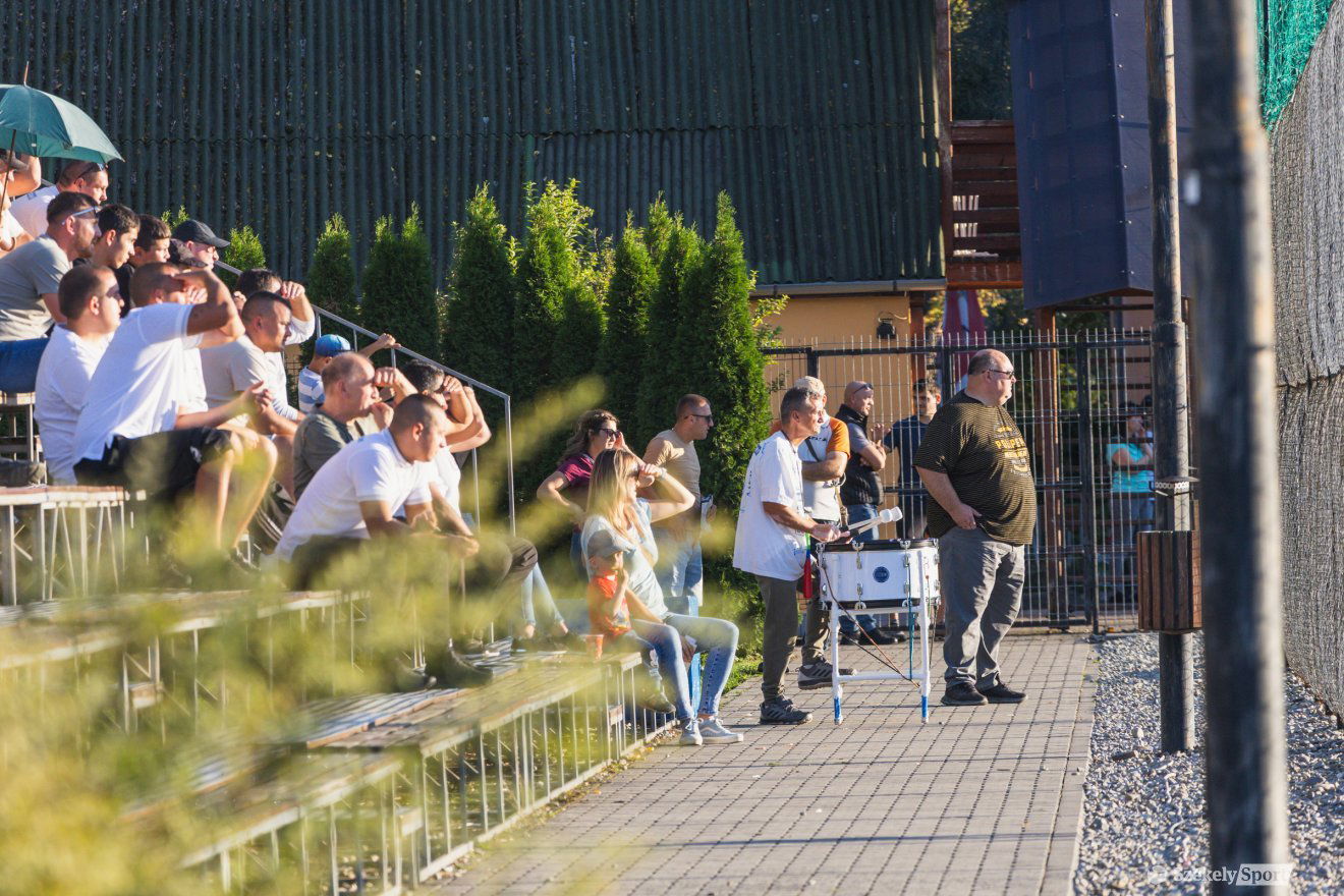 •  Fotó: Csató Andrea