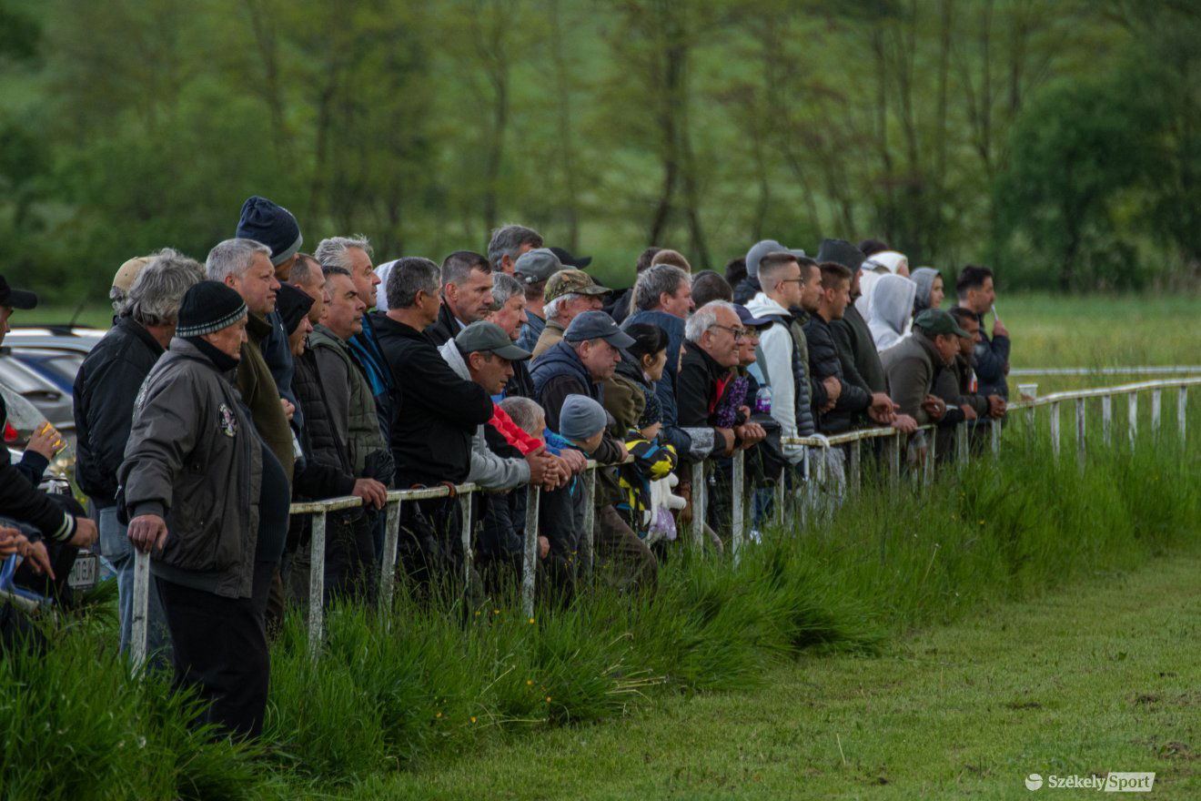 •  Fotó: László Ildikó