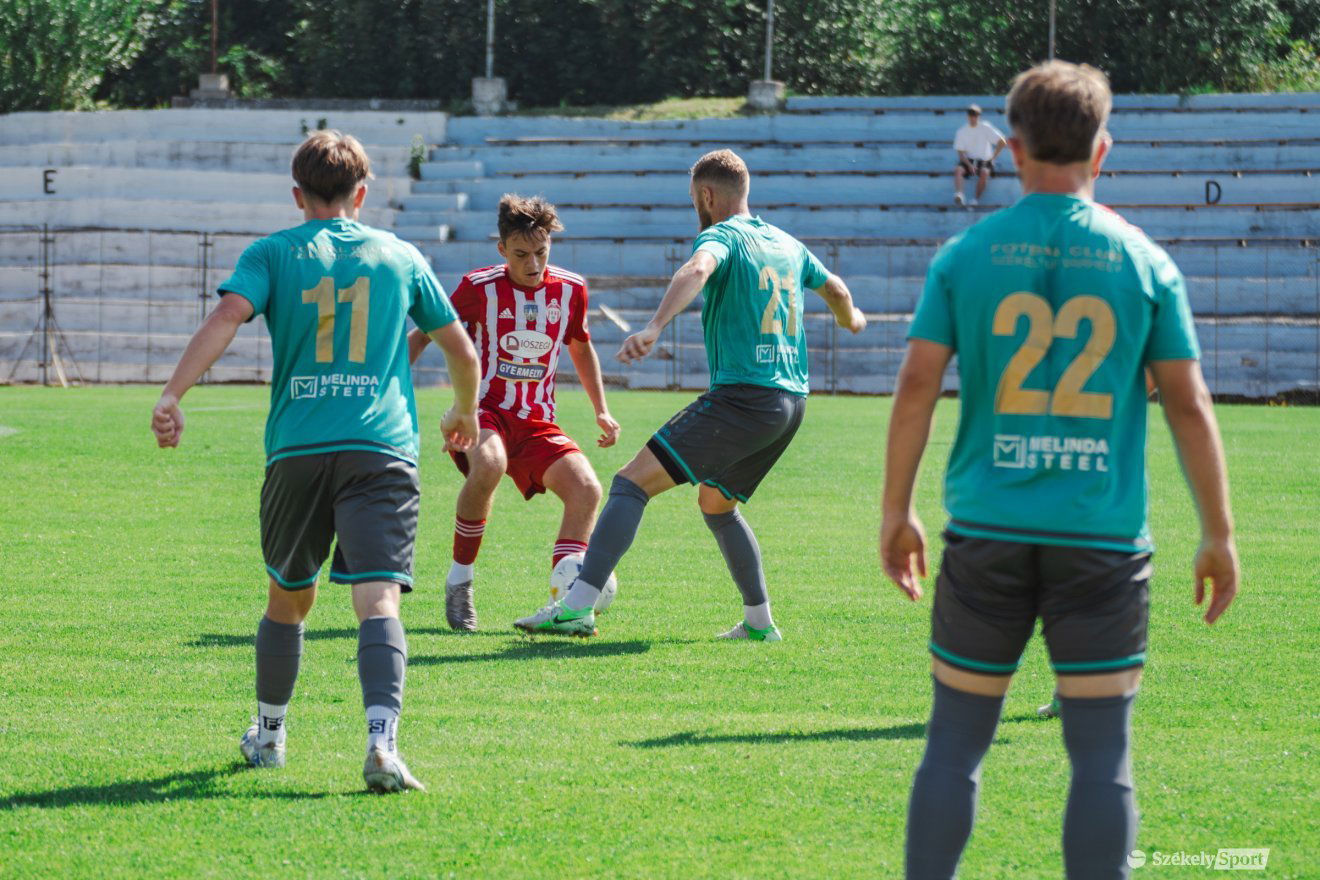 •  Fotó: László Ildikó