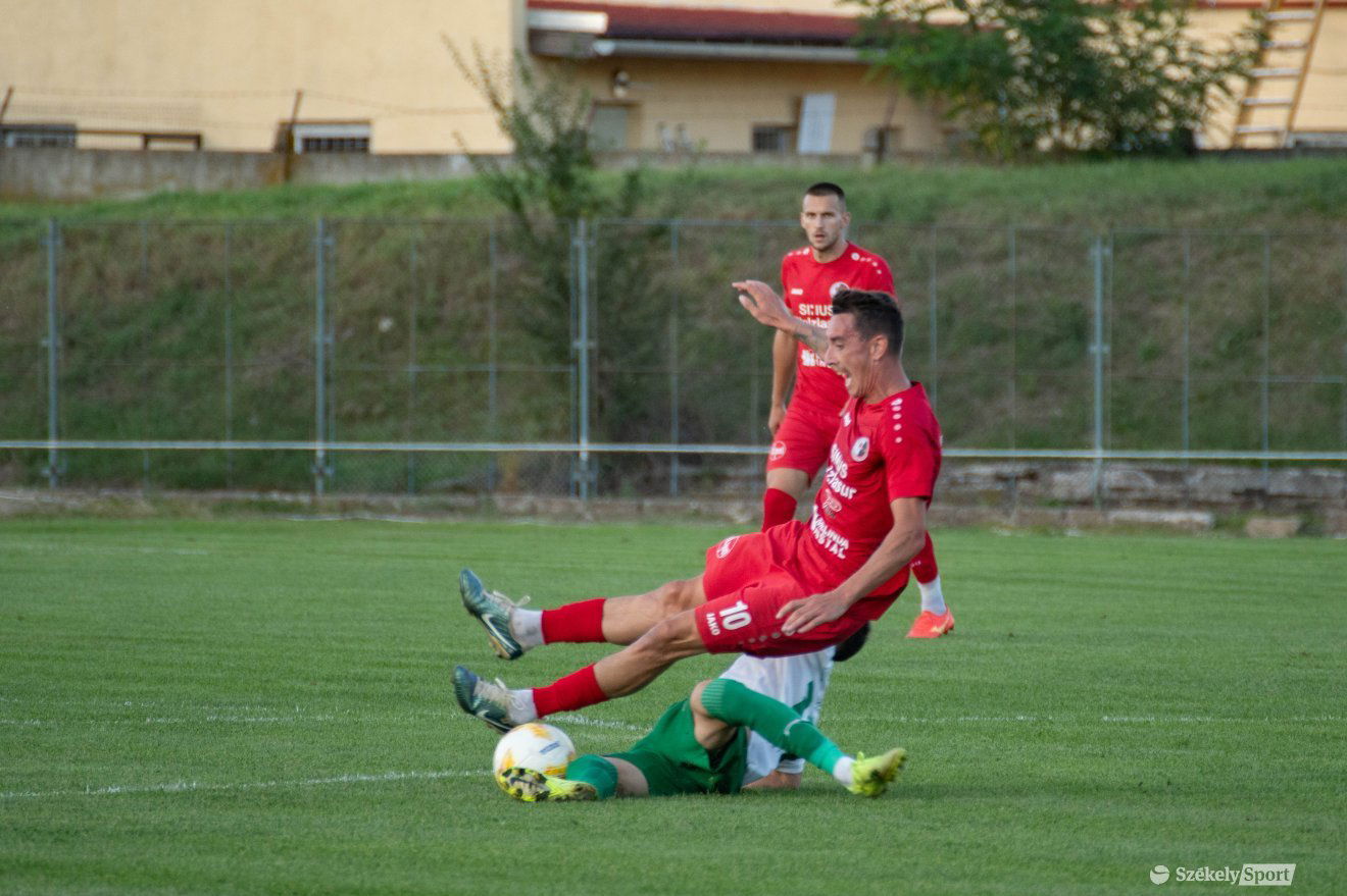 •  Fotó: László Ildikó