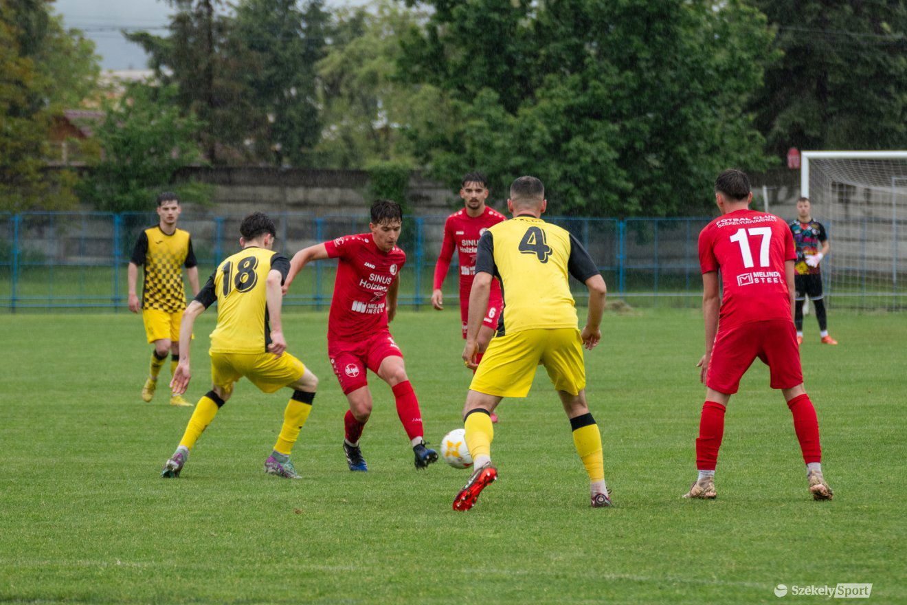 •  Fotó: László Ildikó