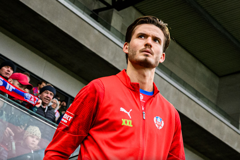 A középpálya jobb oldalán érzi magát otthonosan az FK Csíkszereda legújabb légiósa