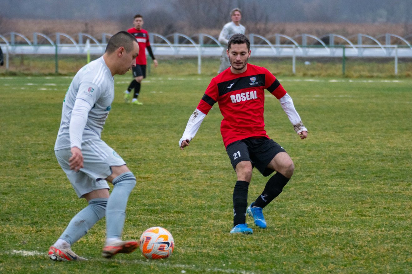 Jelenet az Agyagfalva–Roseal találkozóról •  Fotó: László Ildikó
