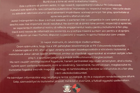 Ezzel a magyar nyelvre lefordított üzenettel fogadták a vendég FK Csíkszeredát •  Fotó: Gsp.ro