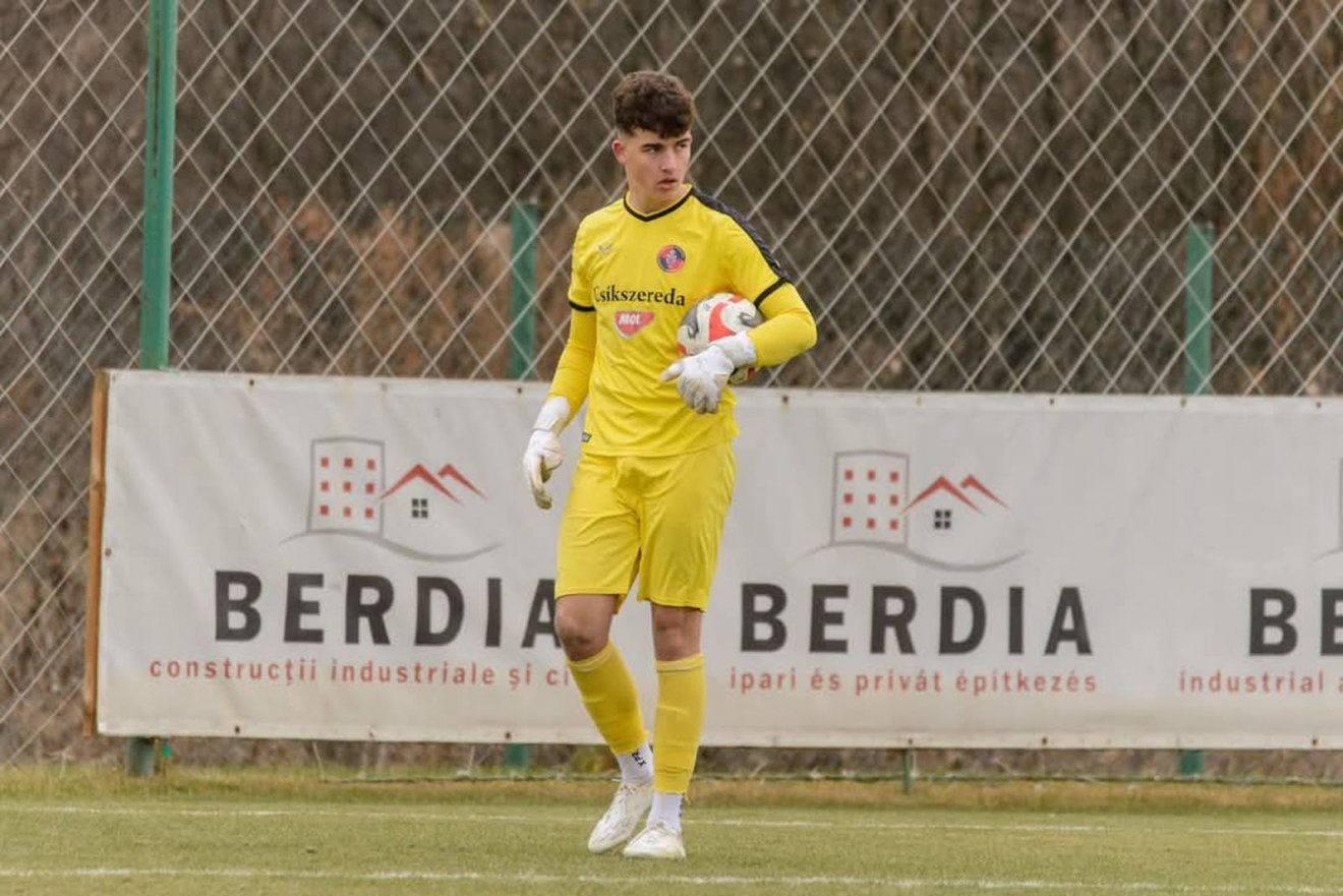 Deáky Zsombor, az FK Csíkszereda U18-as együttesétől érkezik •  Fotó: Facebook/Székelyudvarhelyi FC
