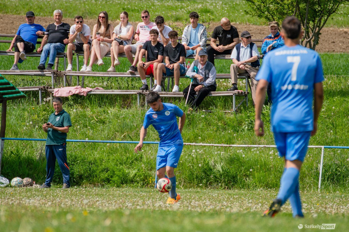 •  Fotó: László Ildikó