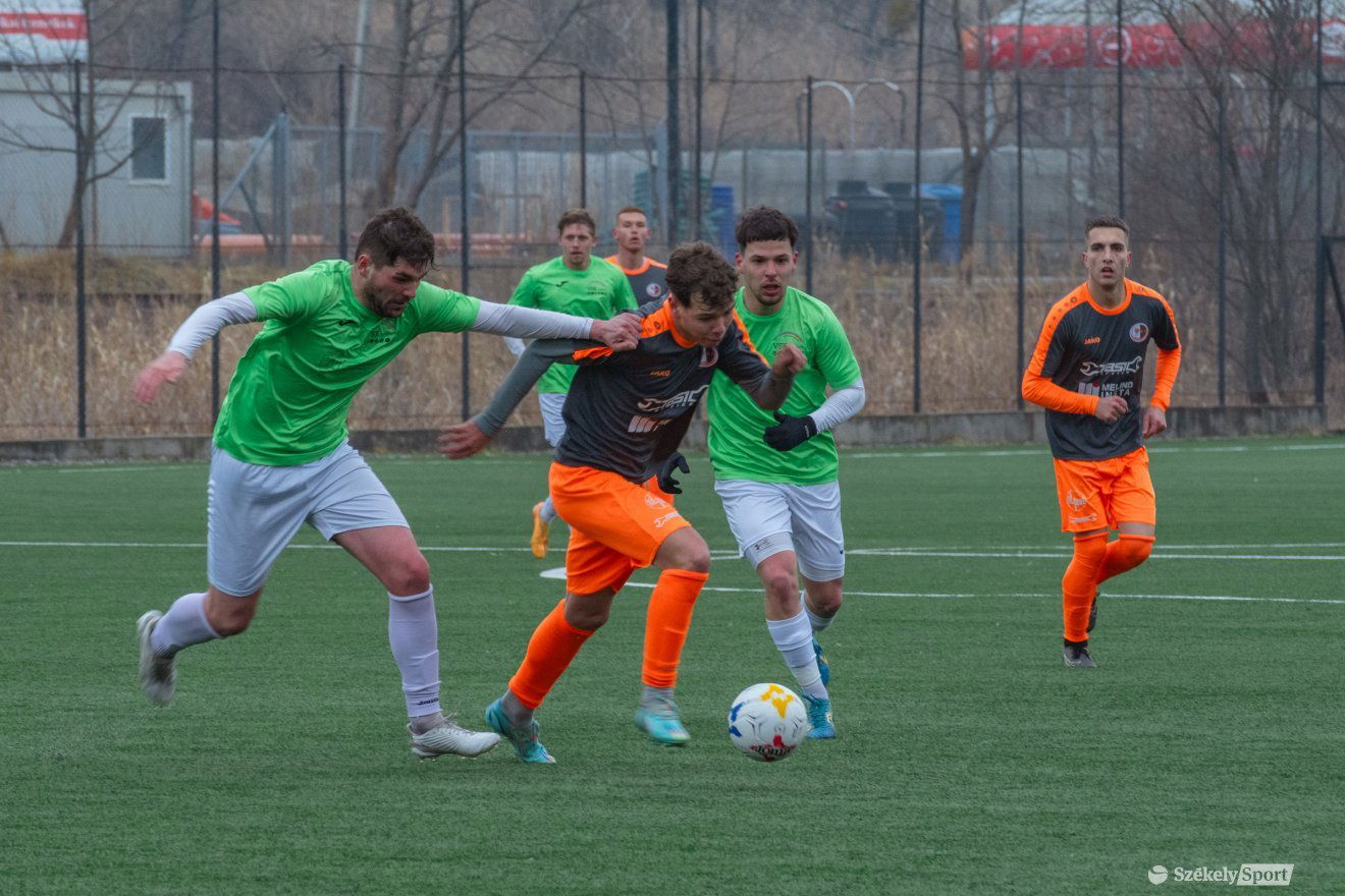 •  Fotó: László Ildikó