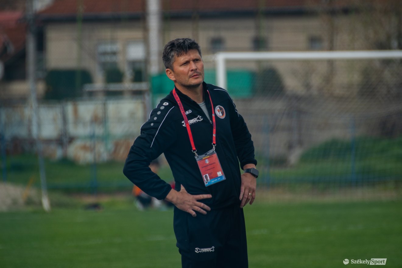 Demény Norbert, az SZC edzője •  Fotó: László Ildikó