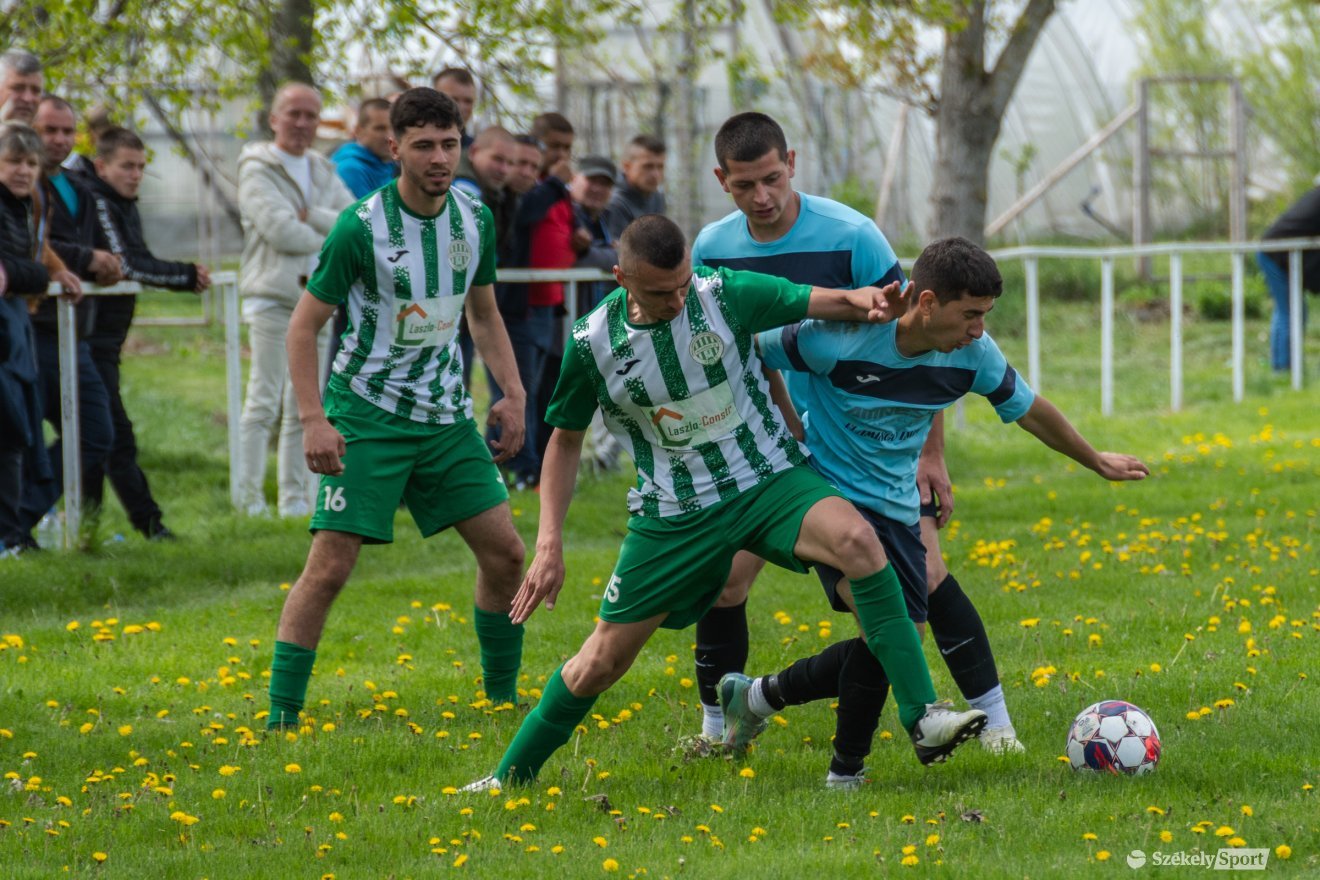 •  Fotó: László Ildikó