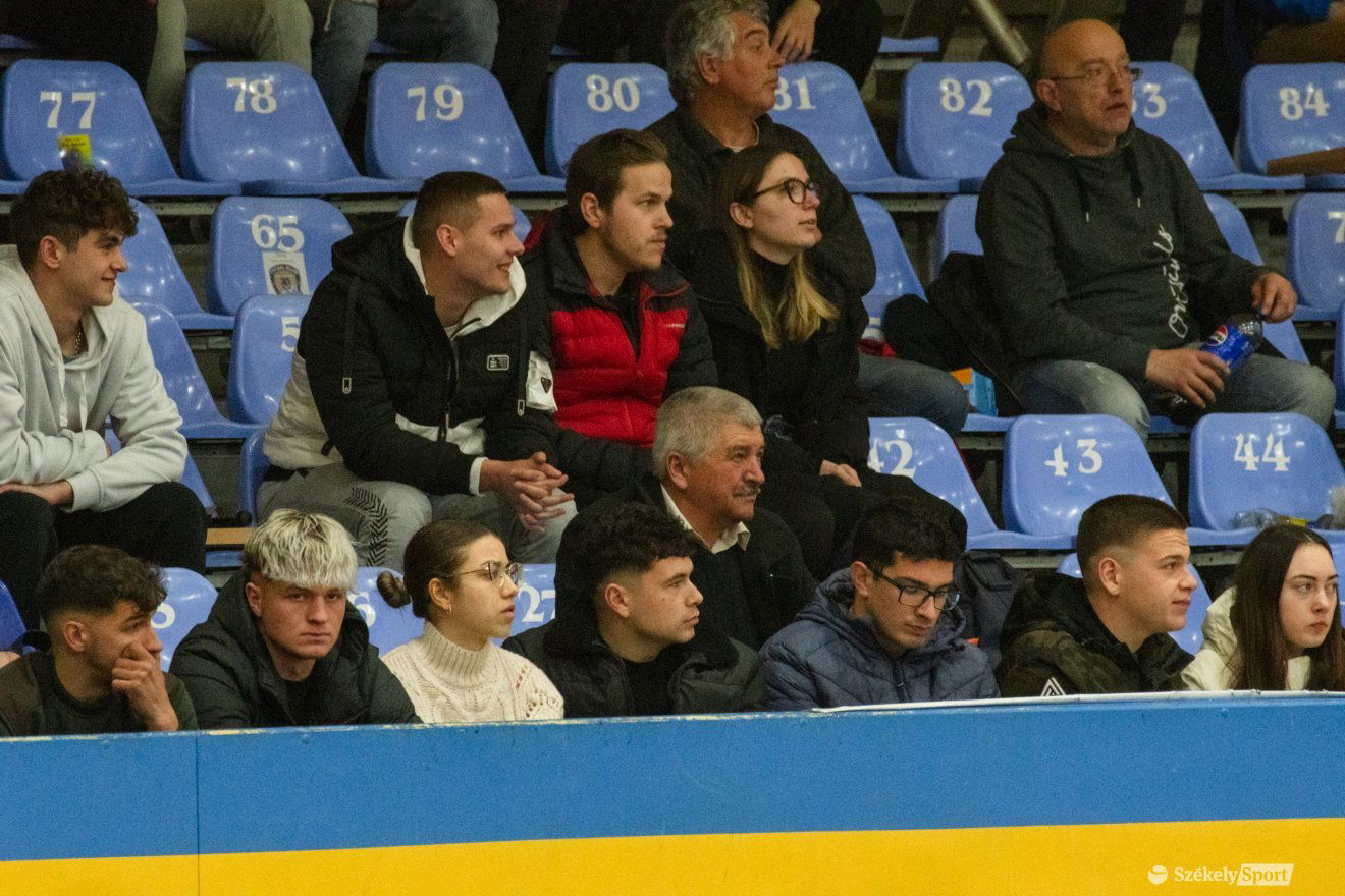 •  Fotó: László Ildikó