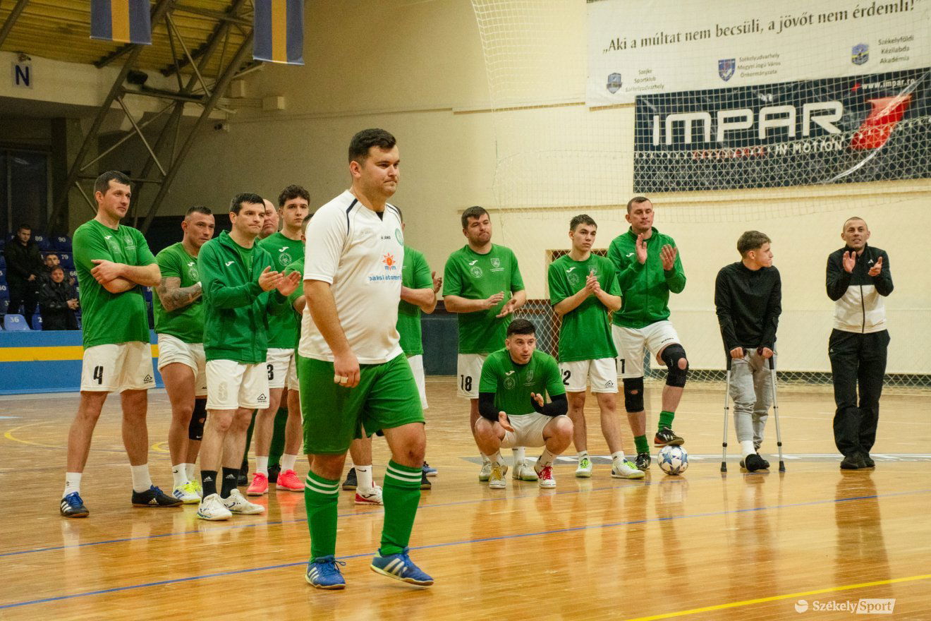 •  Fotó: László Ildikó