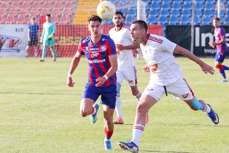 Burcă kíméletlenül kiosztotta csapatát, a nagyváradiak a játékvezetőt kritizálták