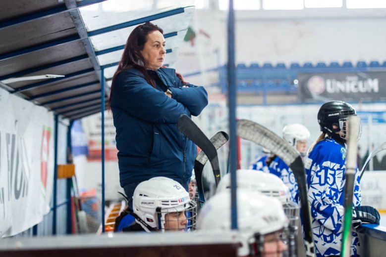 Edzőt váltott a Csíkszeredai Sportklub női hokicsapata