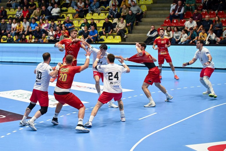 Végig futott az eredmény után, vereséggel indította az Eb-t a román kéziválogatott