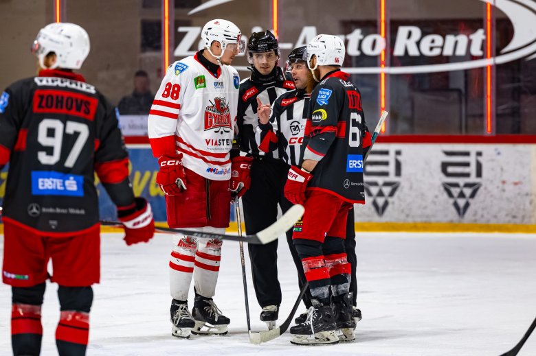 Elszabadultak az indulatok: több játékost eltiltottak a DVTK–GYHK negyedik párharca után (videókkal)