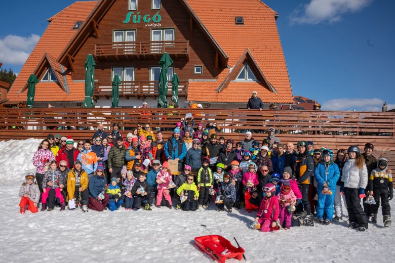 Huszonöt család 109 tagja a Pro Familia síversenyen