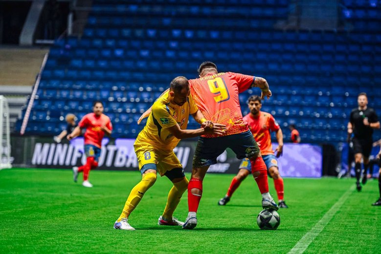Csoportelsőként jutott tovább Románia a minifutball Európa-bajnokságon