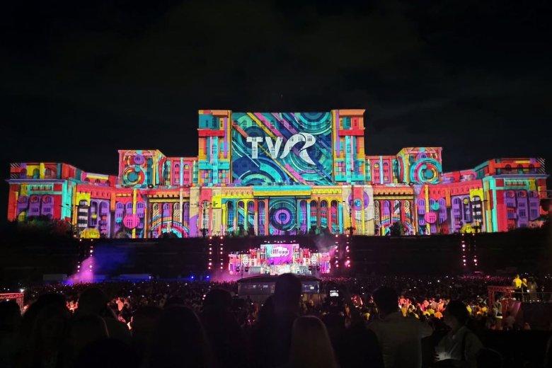 Semmire sincs pénze, nemhogy a focivébé-közvetítés megvételére a közszolgálati tévének