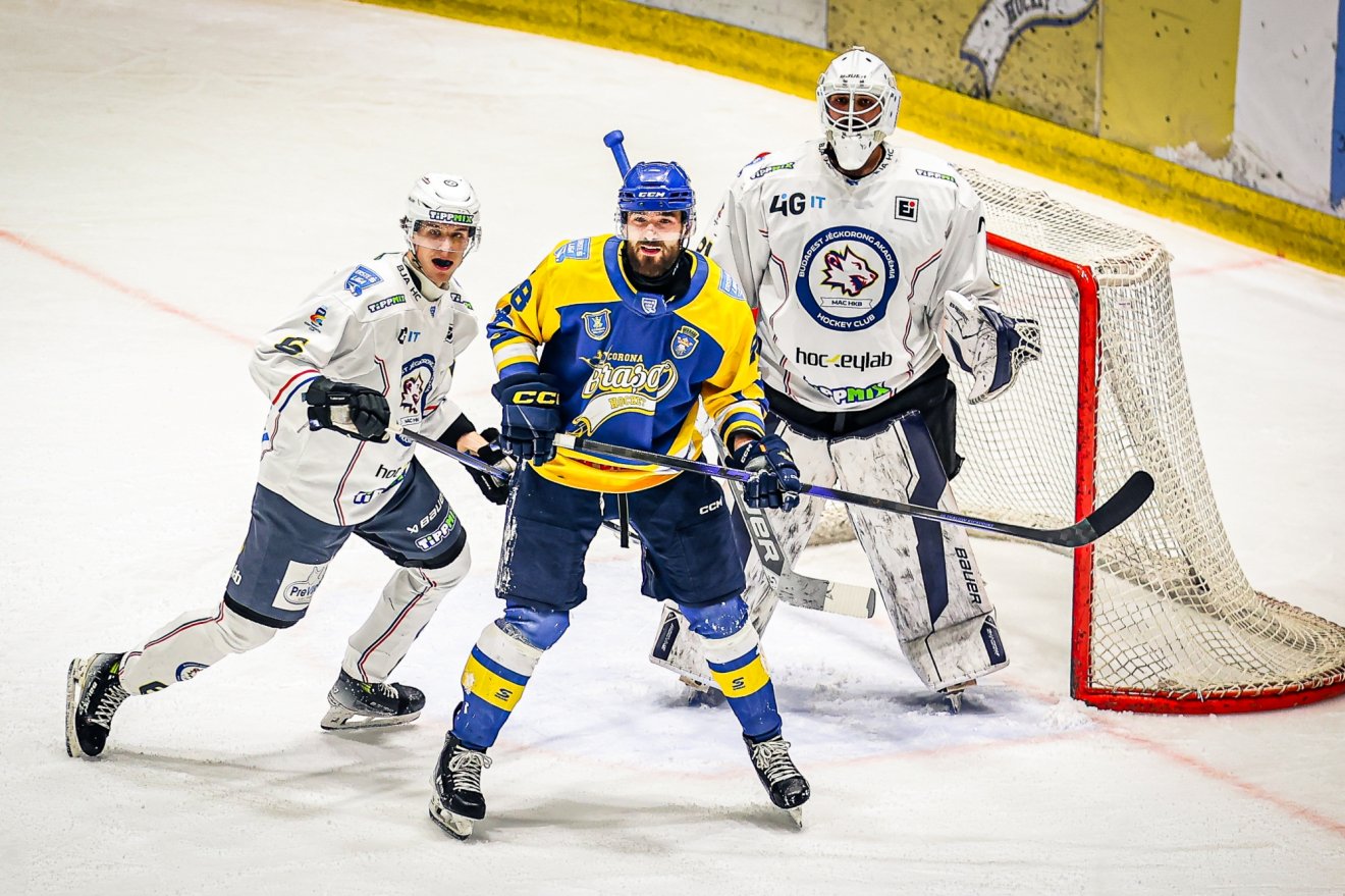 Magabiztosan nyert a Corona &bullet;  Fotó: Brassói Corona/Cătălina Zorojanu