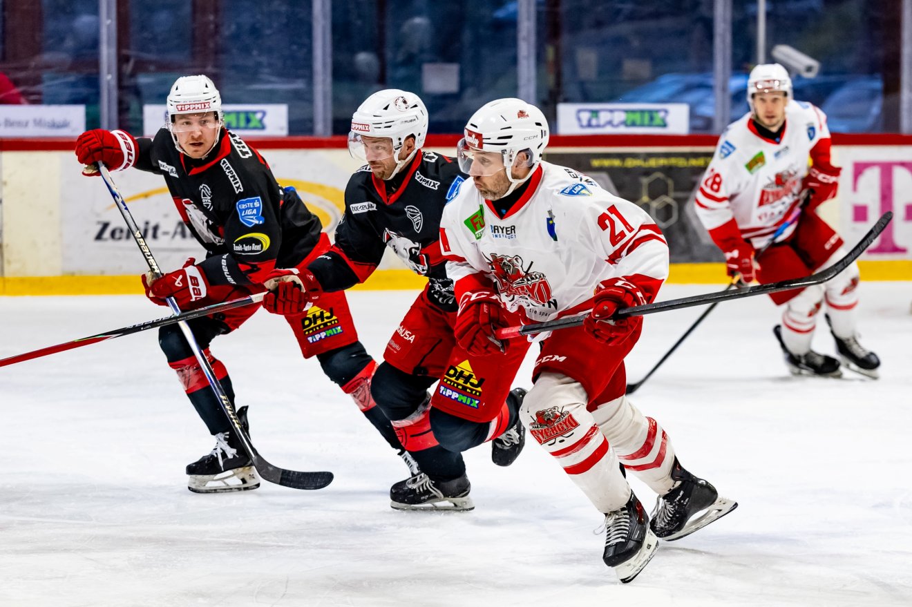 &bullet;  Fotó: DVTK Jegesmedvék/Nagy Gábor Sándor