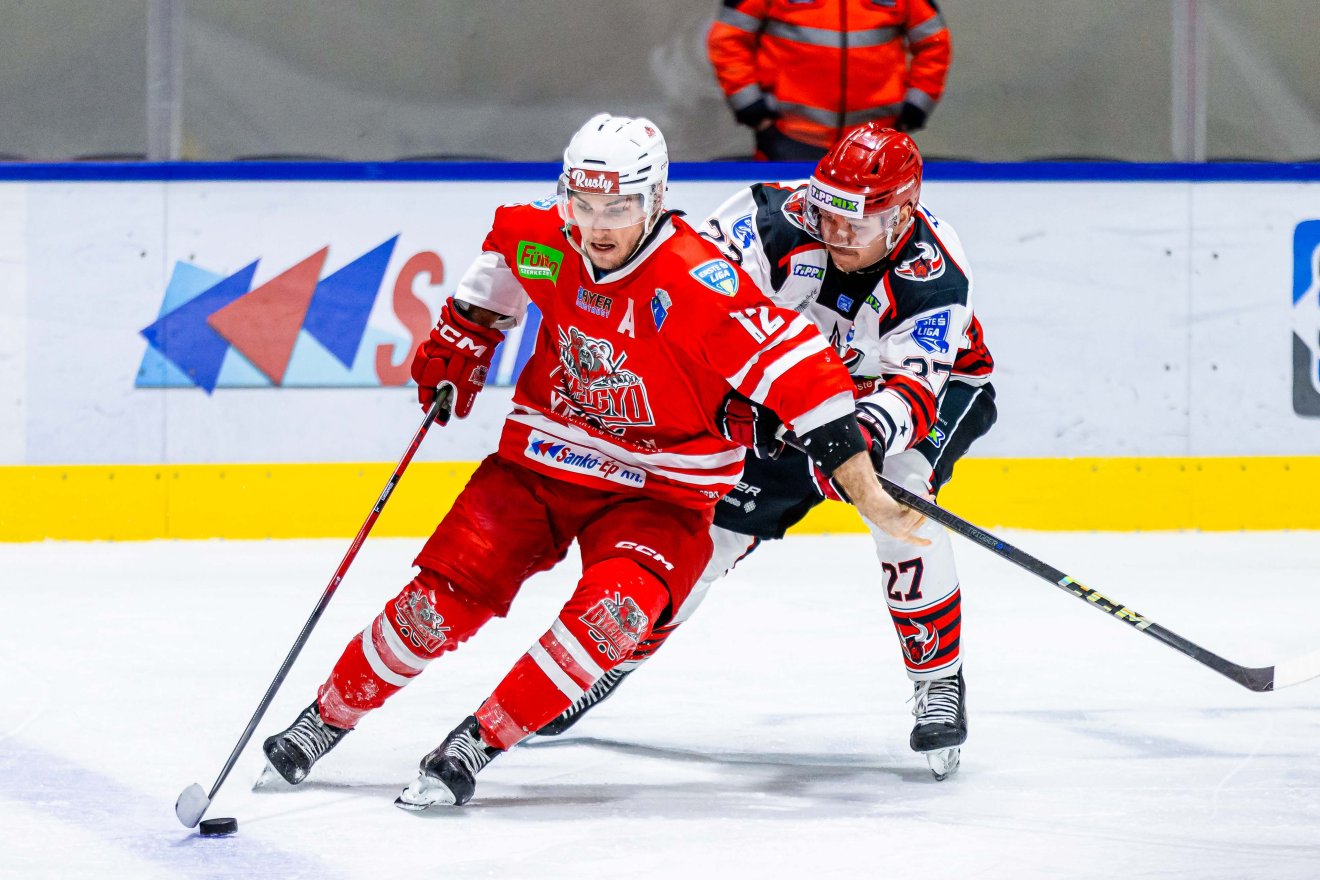 &bullet;  Fotó: Szász Adorján