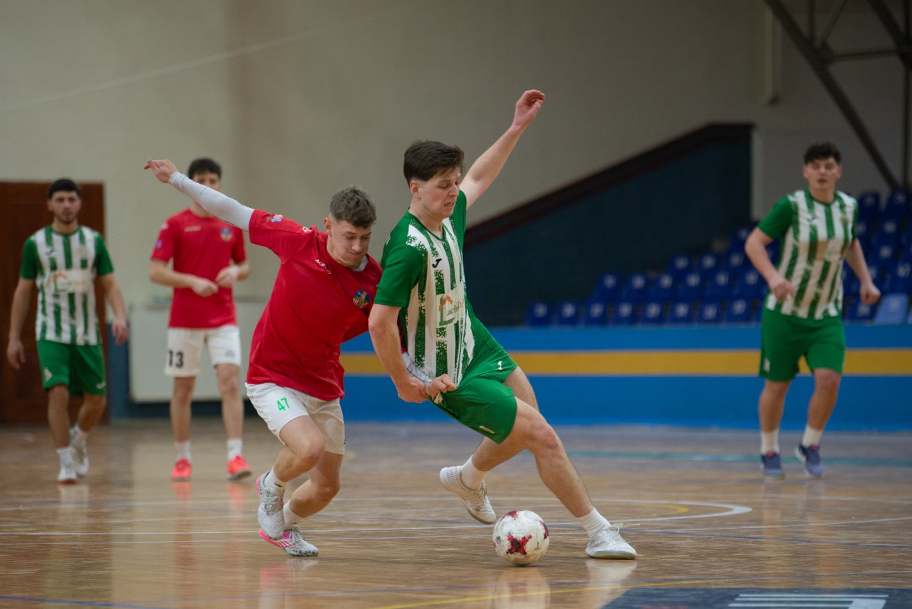 &bullet;  Fotó: Olti Angyalka