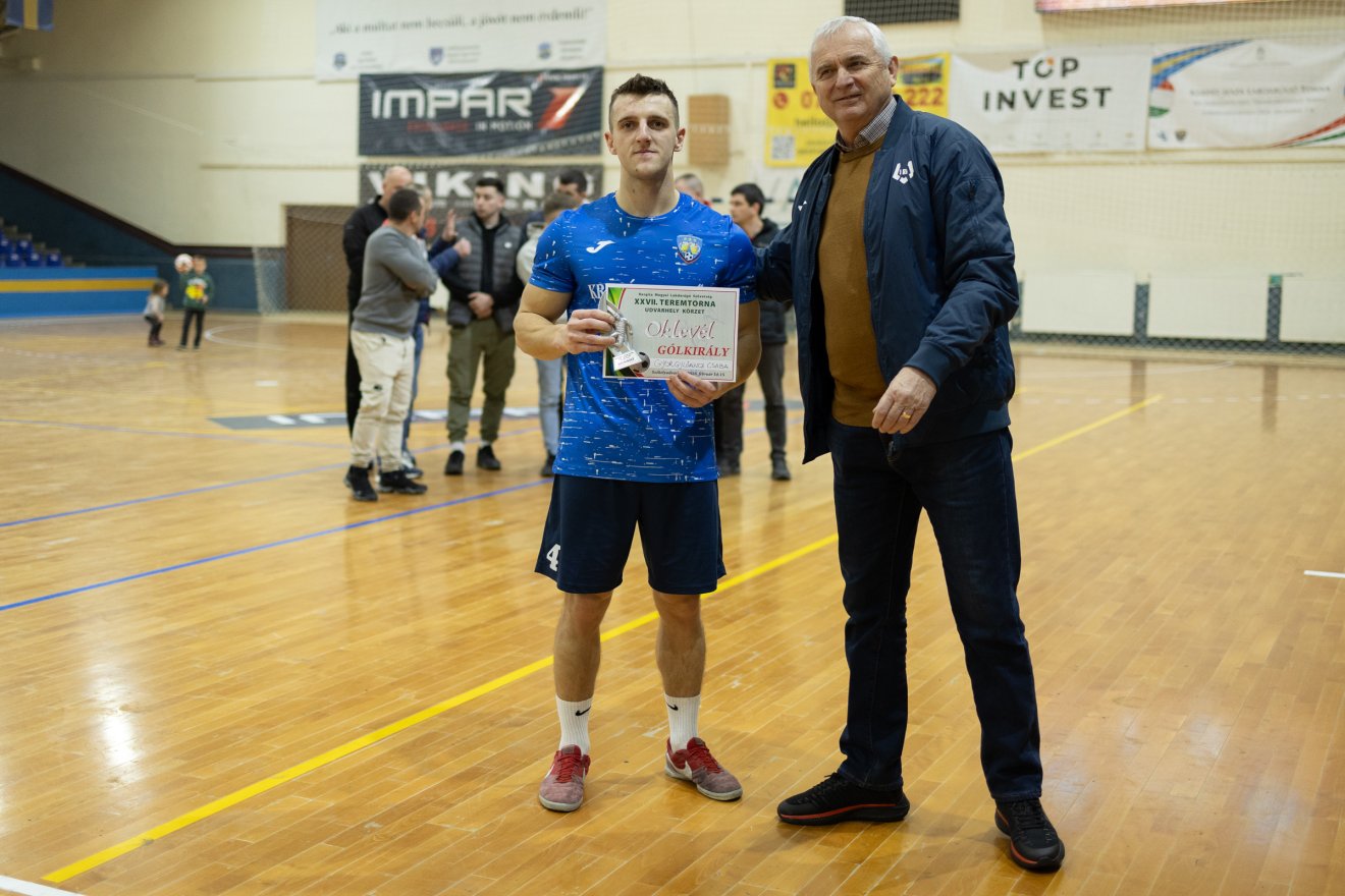 &bullet;  Fotó: Olti Angyalka