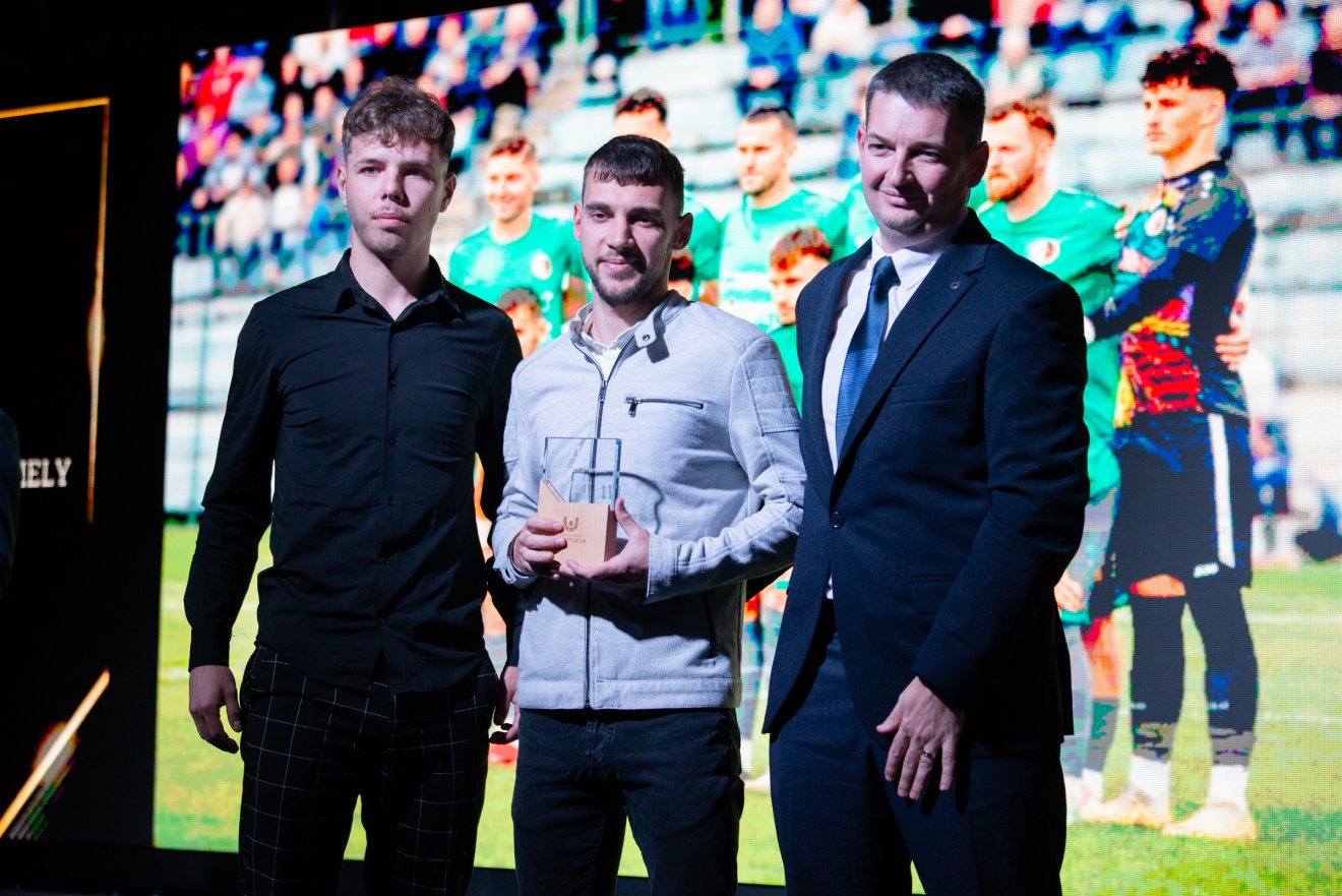 &bullet;  Fotó: Olti Angyalka