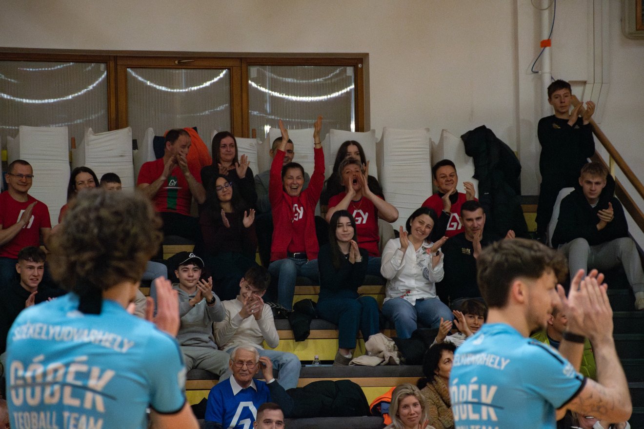 &bullet;  Fotó: László Ildikó