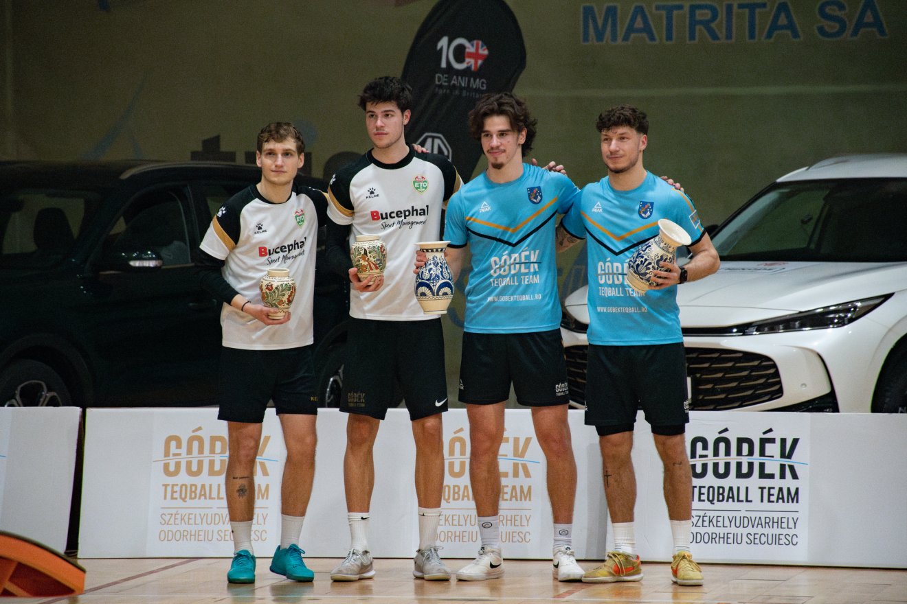 &bullet;  Fotó: László Ildikó