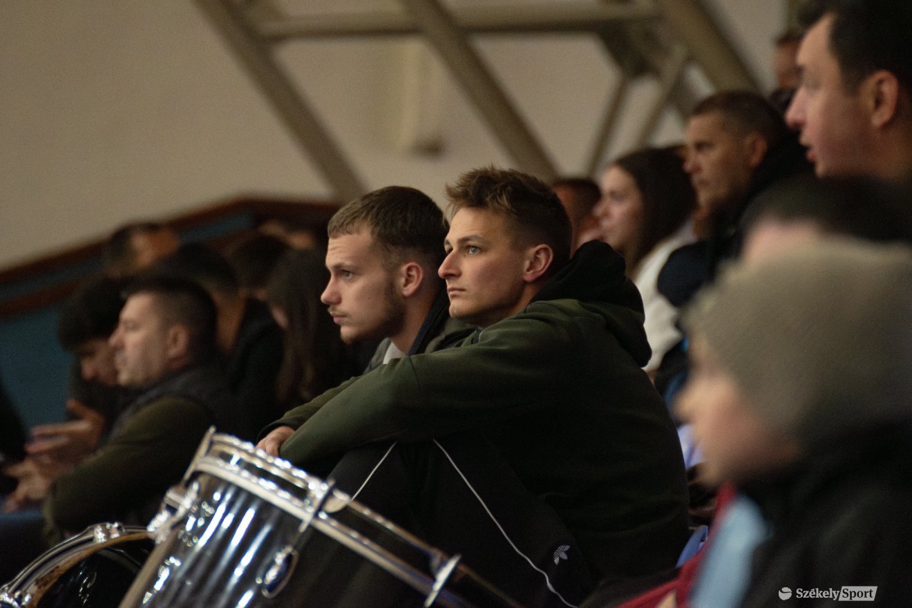 &bullet;  Fotó: László Ildikó